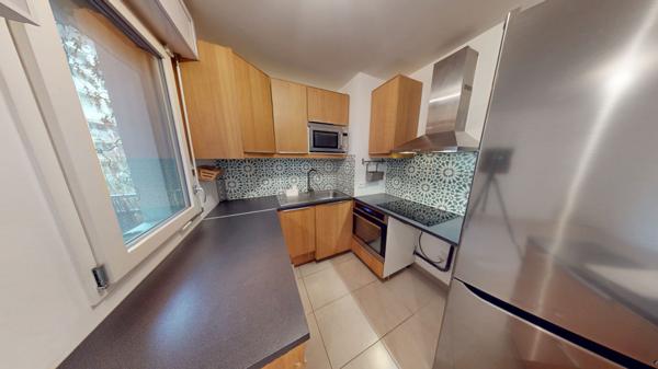 Appartement Ivry Sur Seine 4 pièces - 74 m2 avec loggia et parking