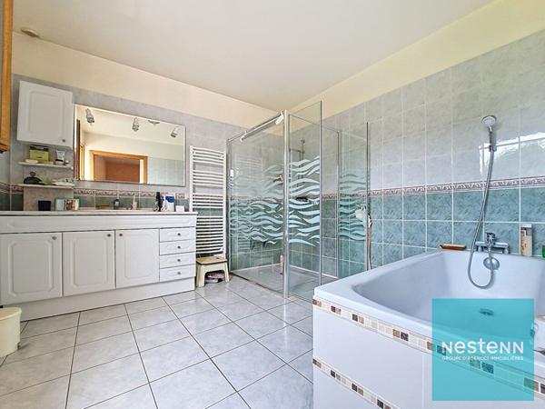 Charmante Maison a Vendre a Montereau Fault Yonne !