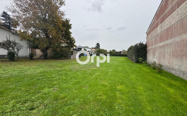 Terrain à vendre    Saint-Sulpice-de-Royan