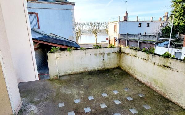 Maison à vendre    8 pièces • 207,97 m2 Gien