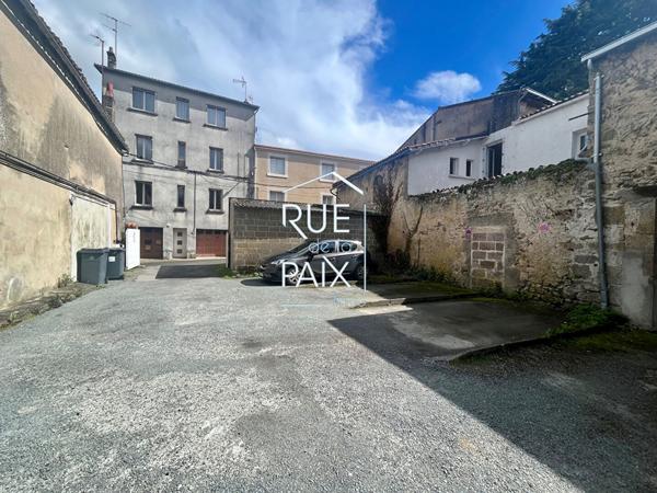 79200 PARTHENAY Local commercial Parthenay - 63,02 m2