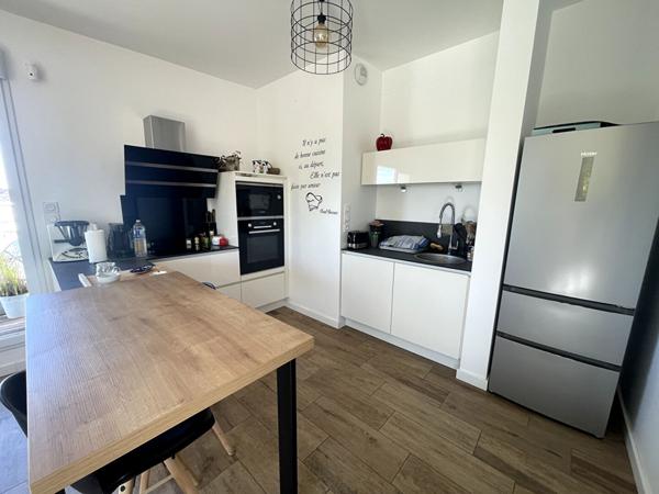 Appartement  terrasse Rezé 4 pièce(s) 86.54 m2