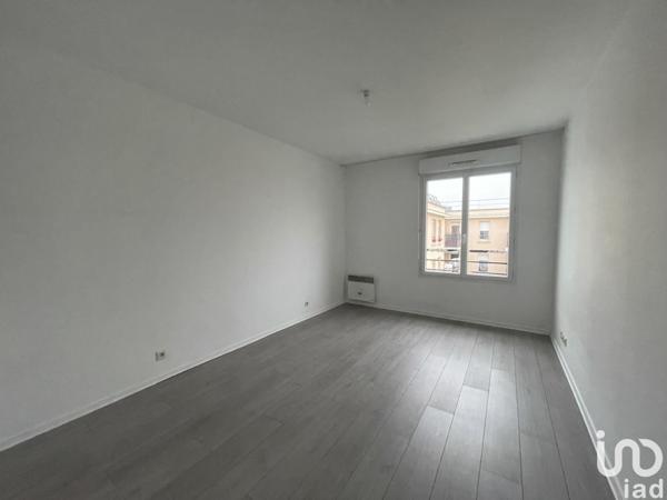Appartement 3 pièces de 60 m² à Vigneux-sur-Seine (91270)