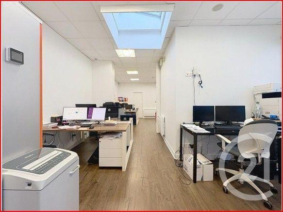 à vendre  130 m2 PARIS - 75012