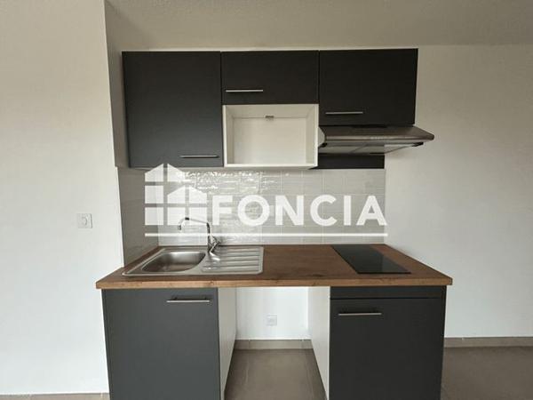 Location Appartement 2 pièces 45 m² - 41 RUE AUGUSTE RENOIR/IMPASSE JEAN RACAUD Toulouse 31200