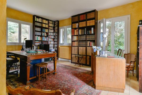 EXCLUSIVITÉ - Saint-Cyr-au-Mont-d’Or - Maison de 197,63 m² – Terrain de 5318 m² - 4 Chambres