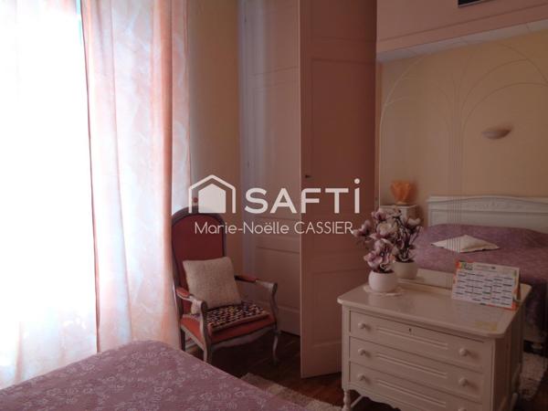 Maison de maître rénovée avec gîte, piscine et terrain arboré dans la Vallée de l'Eyrieux