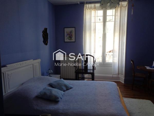 Maison de maître rénovée avec gîte, piscine et terrain arboré dans la Vallée de l'Eyrieux