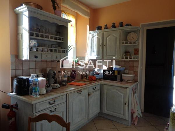 Maison de maître rénovée avec gîte, piscine et terrain arboré dans la Vallée de l'Eyrieux