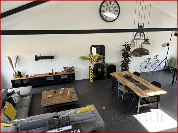 DUPLEX 7 PIECES 156M2 AU COEUR DE MACHECOUL AVEC TERRASSE ET JARDIN