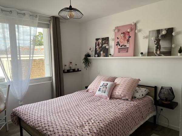 DUPLEX 7 PIECES 156M2 AU COEUR DE MACHECOUL AVEC TERRASSE ET JARDIN