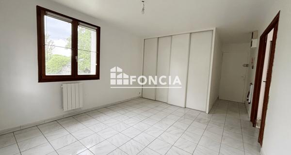 Location Appartement 2 pièces 35.39 m² - Longjumeau 91160