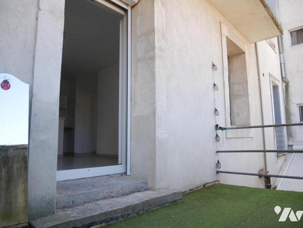 Quartier " Chaptal - Parc Clémenceau", appartement 2 pièces, 29 m² avec une terrasse de 9 m².