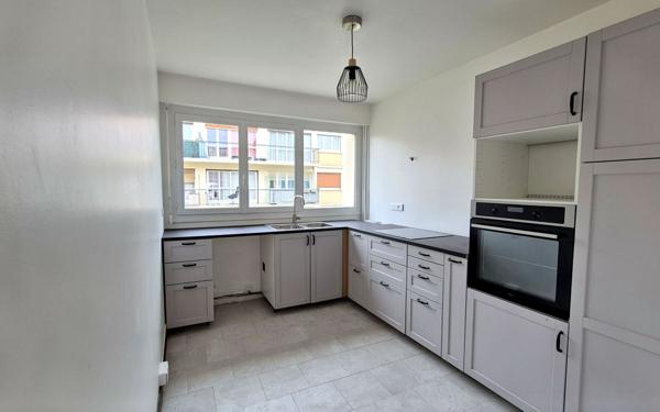 Appartement à vendre    5 pièces •  Chambourcy