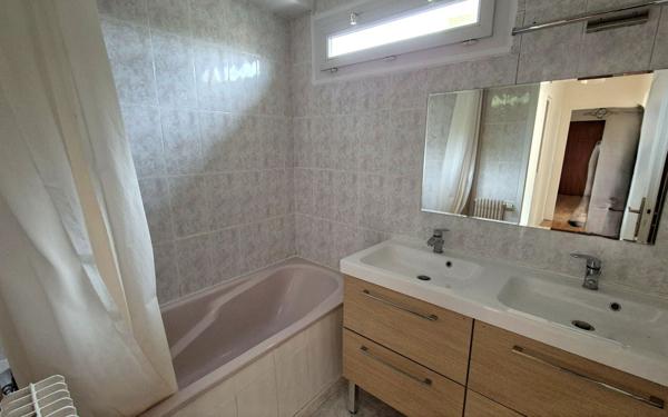 Appartement à vendre    5 pièces •  Chambourcy