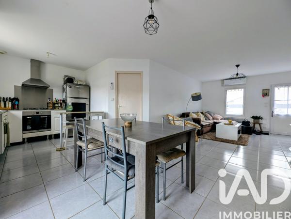 Location maison 4 pièces 74,4 m² Châteauneuf