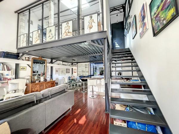 Loft 3 chambres avec jardin et parking