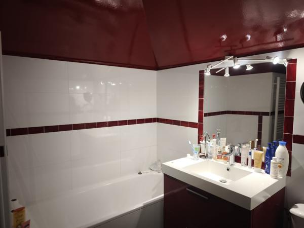 Maison
         8 pièces
        - 190 m² Exclusivité 749 000 € *