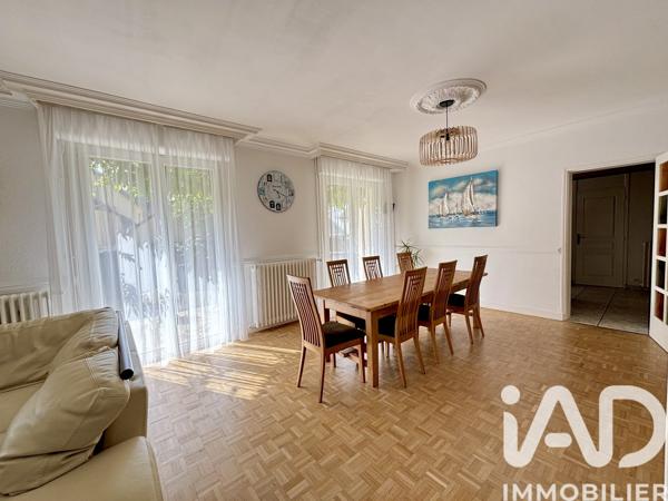 Maison à vendre 7 pièces 196 m² Montauban-de-Bretagne