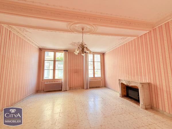 Maison à vendre 5 pièces 180m² Chinon (37500)