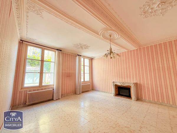 Maison à vendre 5 pièces 180m² Chinon (37500)