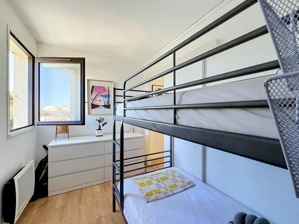 Appartement
         3 pièces
        - 40 m² Exclusivité 269 000 € *