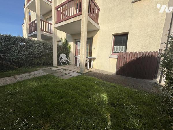 PLOEMEUR - LE COUREGANT - Appartement avec jardinet