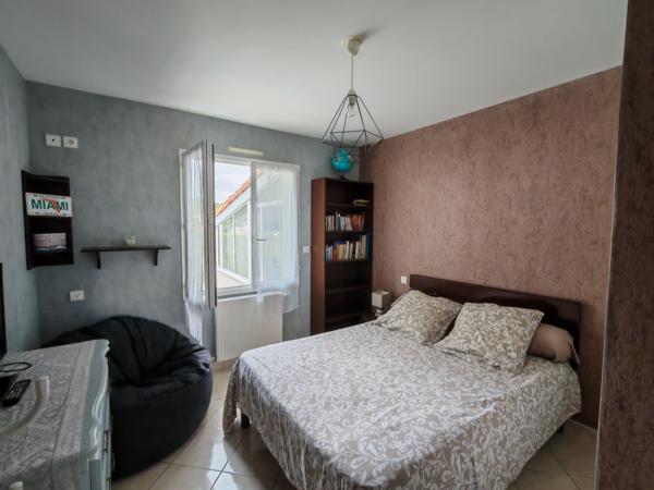 MAISON 113 M2 UTILE + ABRI  VOITURE 38M2 + GARAGE 15M2