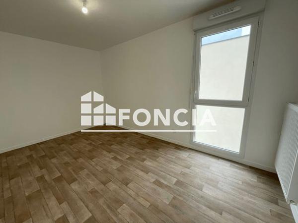 Location Appartement 3 pièces 62.49 m² - 4 RUE JOSEPHINE BAKER Chartres 28000