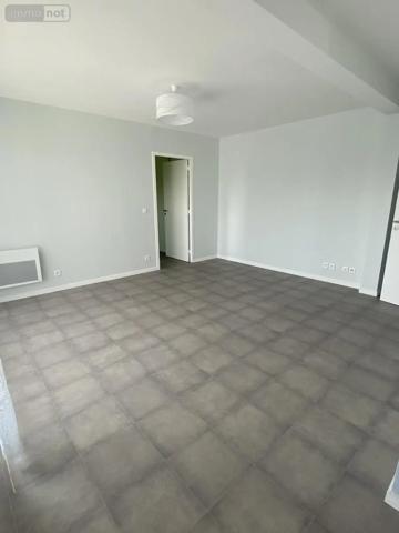 Location - Appartement Loudéac 22600 3 pièces 70 m 2