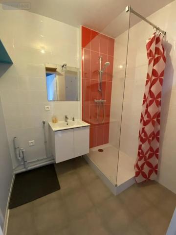 Location - Appartement Loudéac 22600 3 pièces 70 m 2
