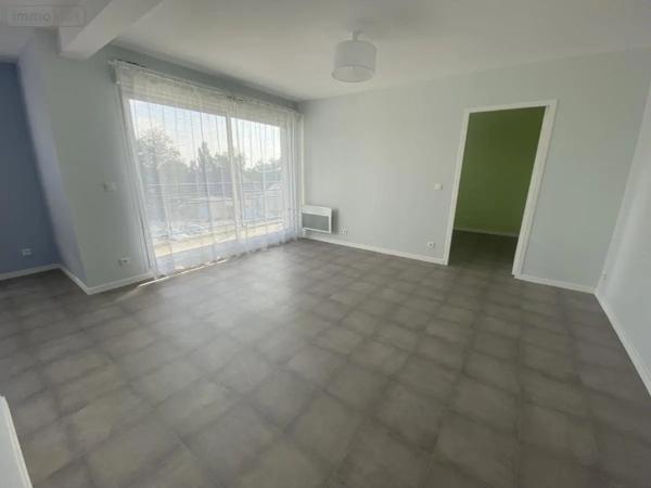 Location - Appartement Loudéac 22600 3 pièces 70 m 2