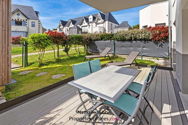 Appartement Pornic Mer  3 pièce(s) 64.03 m2 avec garage + place de parking dans résidence avec Vue Mer