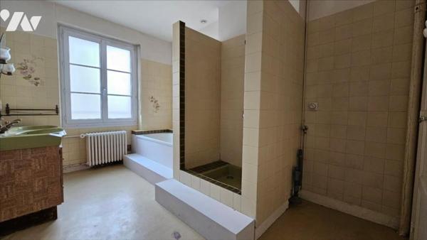 VENDOME HYPER CENTRE MAISON 179m²