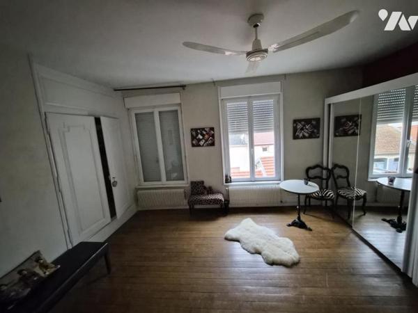 APPARTEMENT T5 DE CARACTERE ANCIEN