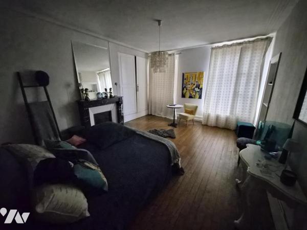 APPARTEMENT T5 DE CARACTERE ANCIEN