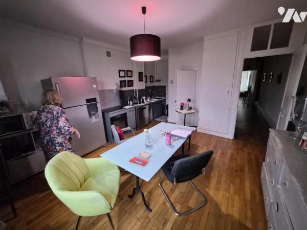 APPARTEMENT T5 DE CARACTERE ANCIEN