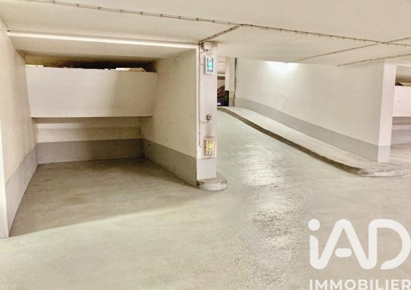 Parking à vendre 11 m² Paris 4