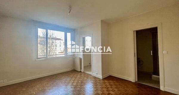 À vendre Studio 22.99 m² - Paris 75020