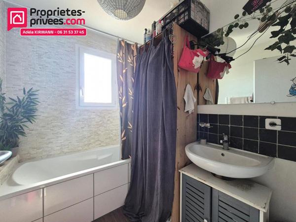 Maison individuelle 4 chambres ? Double garage ? Collonges (01550)