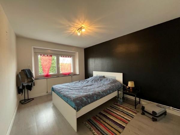 LOCATION : maison T5 (110 m²) à CHANTEHEUX