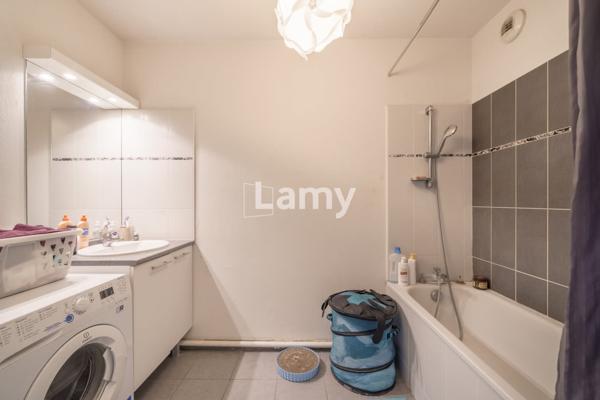 Parking + appartement