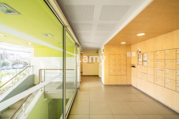 Parking + appartement