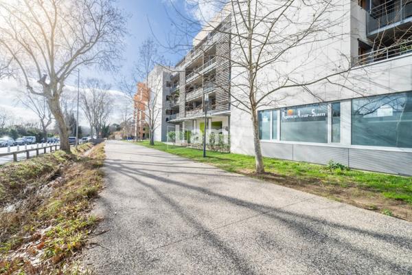 Parking + appartement