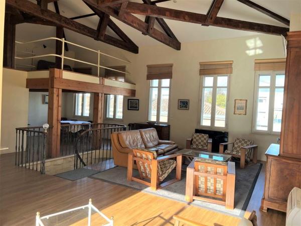 Appartement à louer |  Bordeaux |  4 pièces | 126 m²