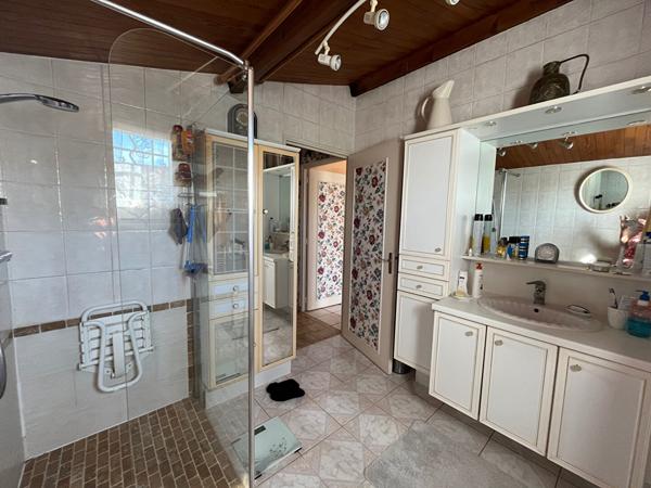 Achat maison près de Le Pradet - 4 pièce(s) - 93 m² - 190 000 €