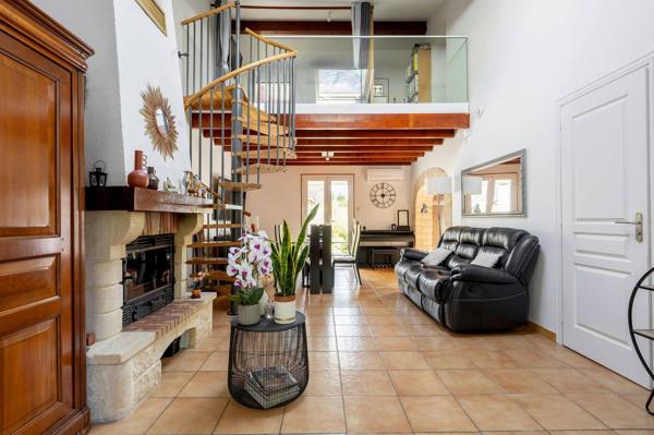 À VENDRE – Maison avec jardin à Pessac