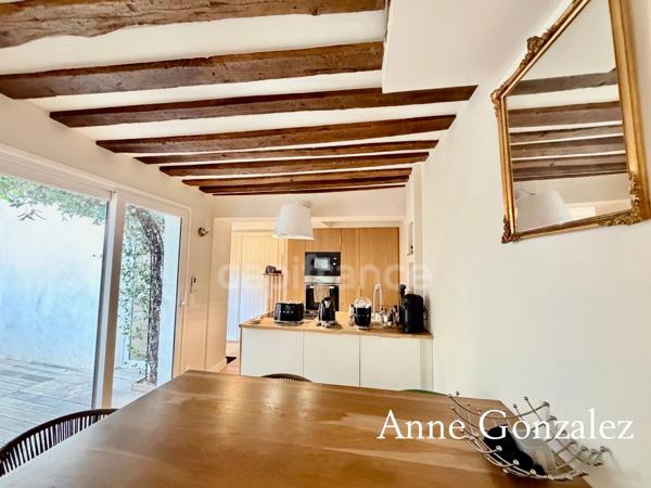 ORLEANS Coeur de ville entre Centre historique et bords de Loire à vendre superbe appartement T4 rénové avec patio intérieur sans vis à vis