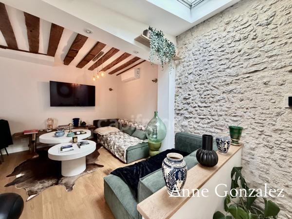 ORLEANS Coeur de ville entre Centre historique et bords de Loire à vendre superbe appartement T4 rénové avec patio intérieur sans vis à vis