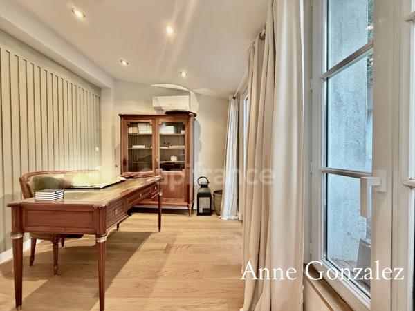 ORLEANS Coeur de ville entre Centre historique et bords de Loire à vendre superbe appartement T4 rénové avec patio intérieur sans vis à vis
